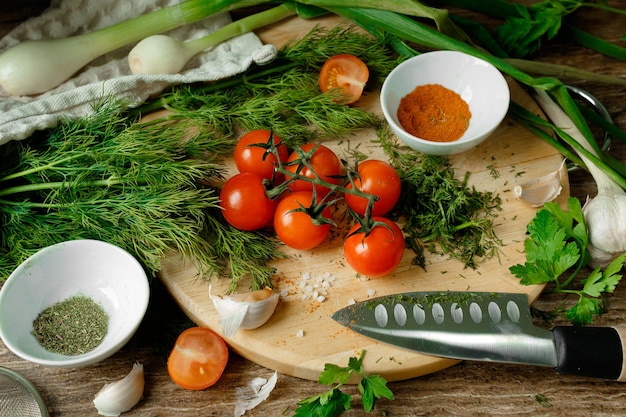 Składniki na blacie kuchennym